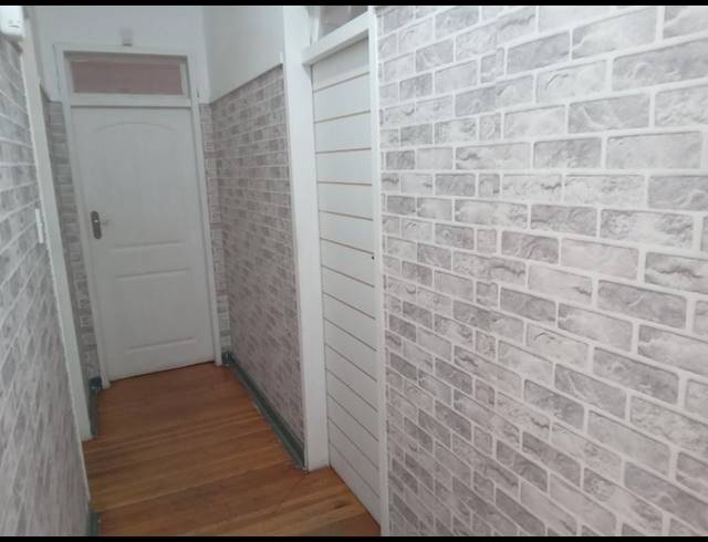 BUSINESS PROPERTY TO RENT IN KENSINGTON